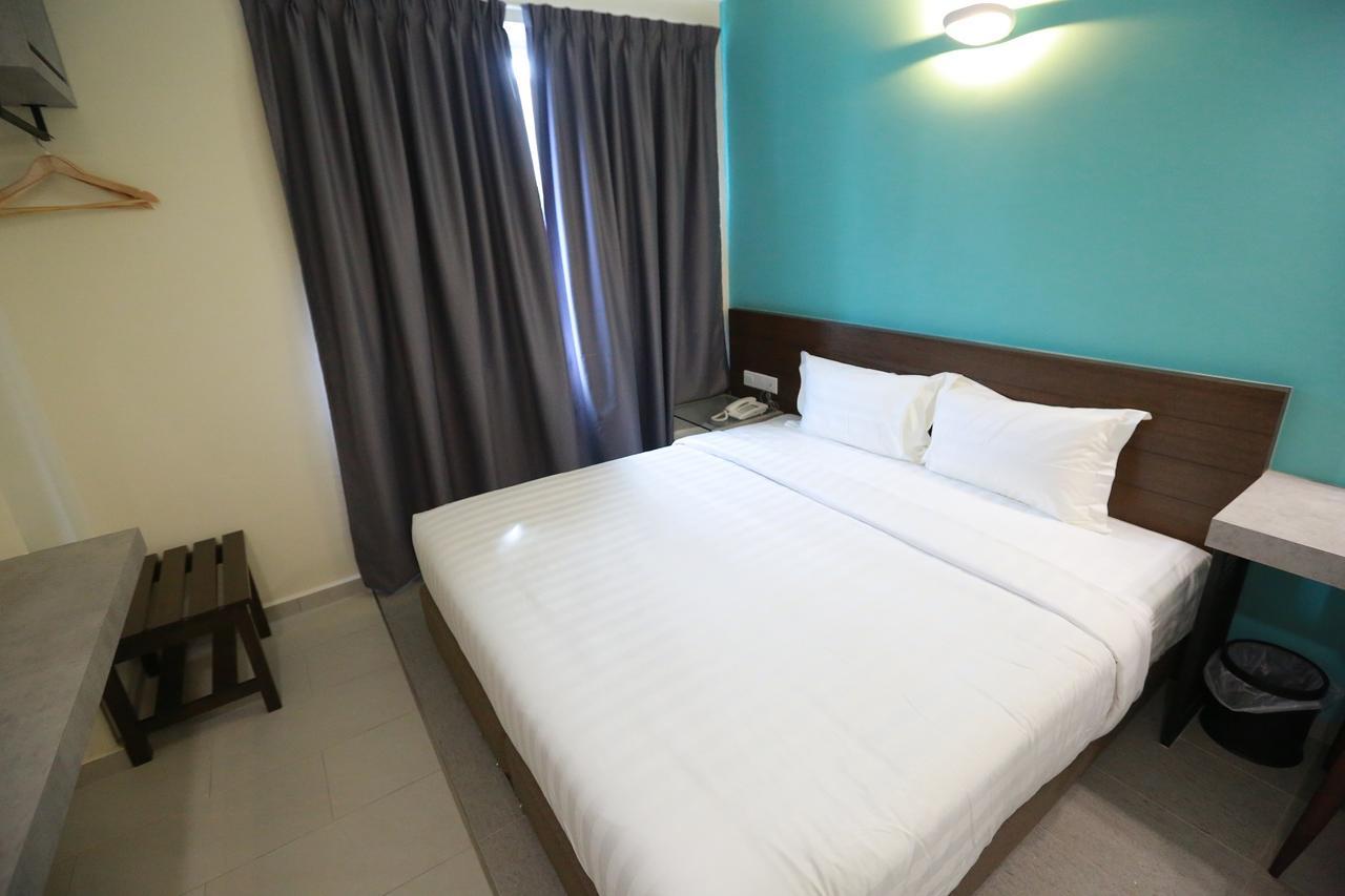 קואנטאן Pantai Regal Boutique Hotel מראה חיצוני תמונה
