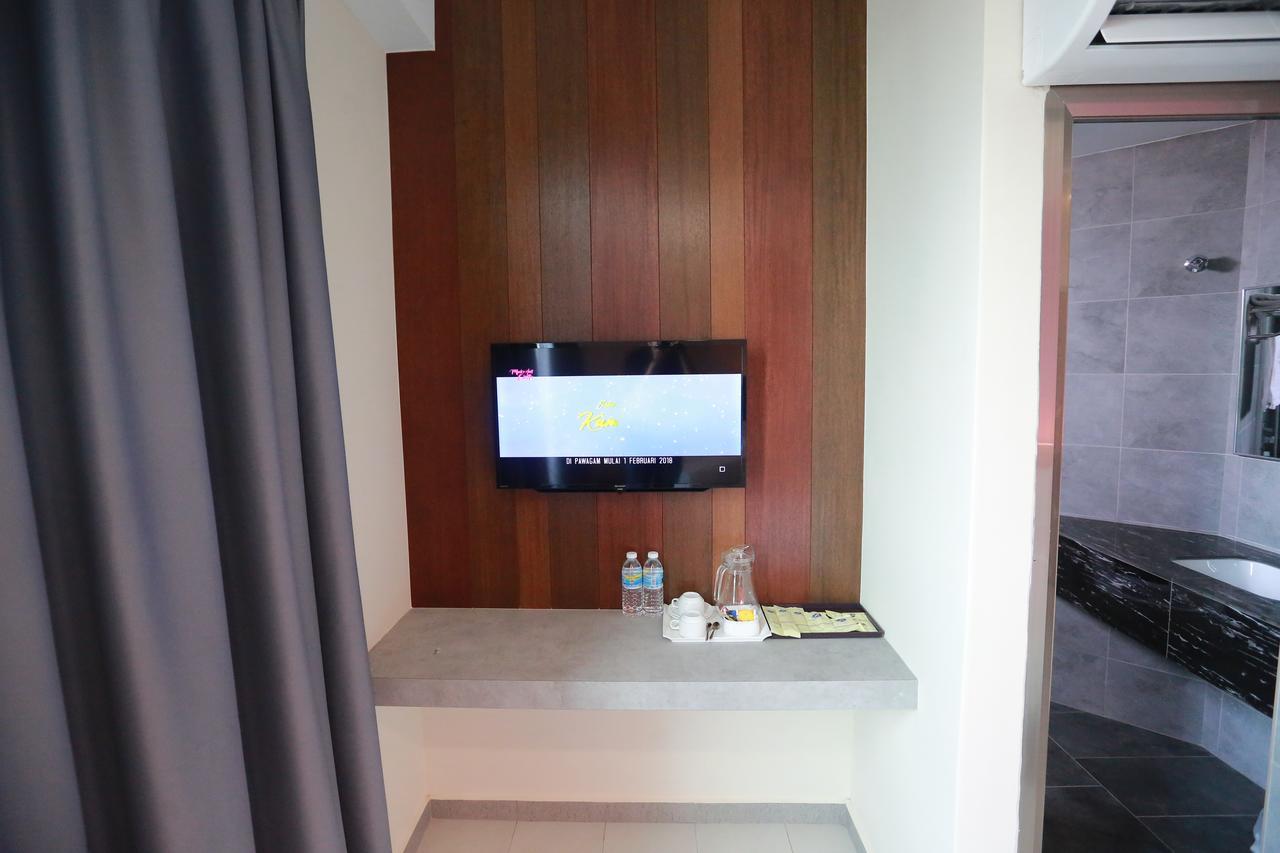 קואנטאן Pantai Regal Boutique Hotel מראה חיצוני תמונה