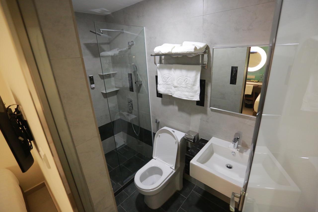קואנטאן Pantai Regal Boutique Hotel מראה חיצוני תמונה